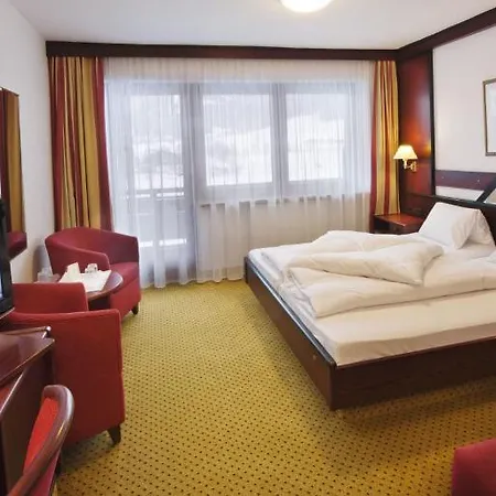 Hotel Tyrol Am Wilden Kaiser Söll