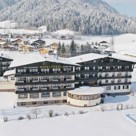 Hotell Tyrol Am Wilden Kaiser Söll